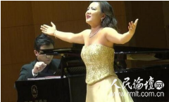 为时代而歌：华裔旅意青年女高音歌唱家姚博